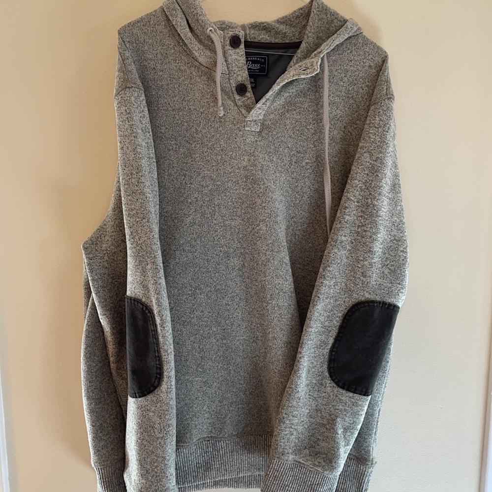 G.H. Bass & Co. XXL soft hoodie with elbow patches